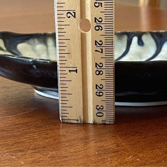 Edgecomb Potters Maine Shell Variegated Dish Blue Cream With Crystalline Glaze - Picture 11 of 12